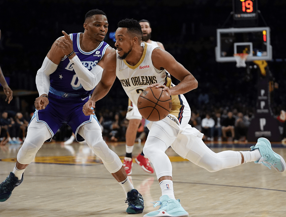 鹈鹕碾压深圳队，詹姆斯关键制胜的简单介绍