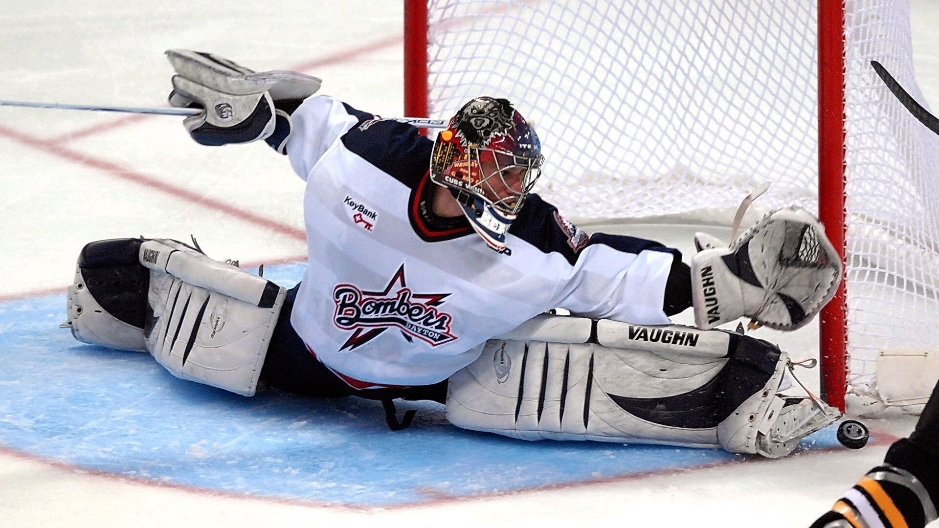 F1新赛季揭幕战之夜,保罗展现巨星价值,诠释何为关键先生